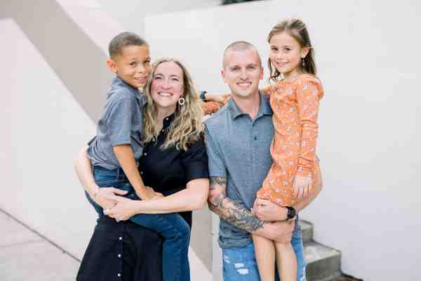 maarschalk couple with their 2 kids